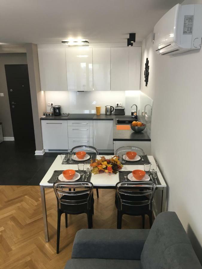 Lägenhet Apartament Emilia